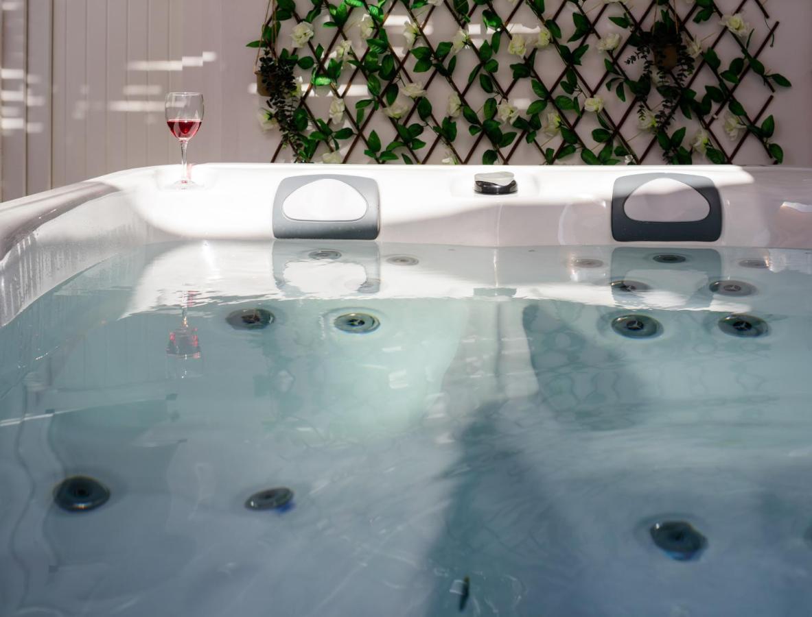 Apartmán Heart Of Oia - Private House With Jacuzzi Exteriér fotografie