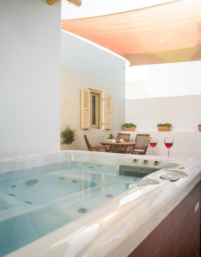 Apartmán Heart Of Oia - Private House With Jacuzzi Exteriér fotografie